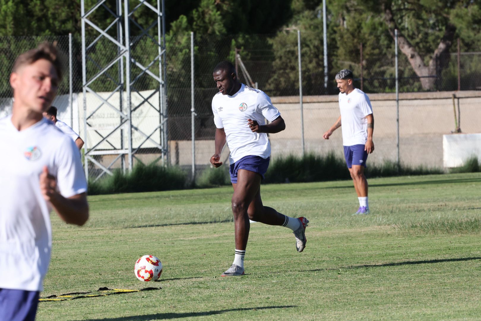 El Salamanca CF UDS empieza la pretemporada en el 'exilio'