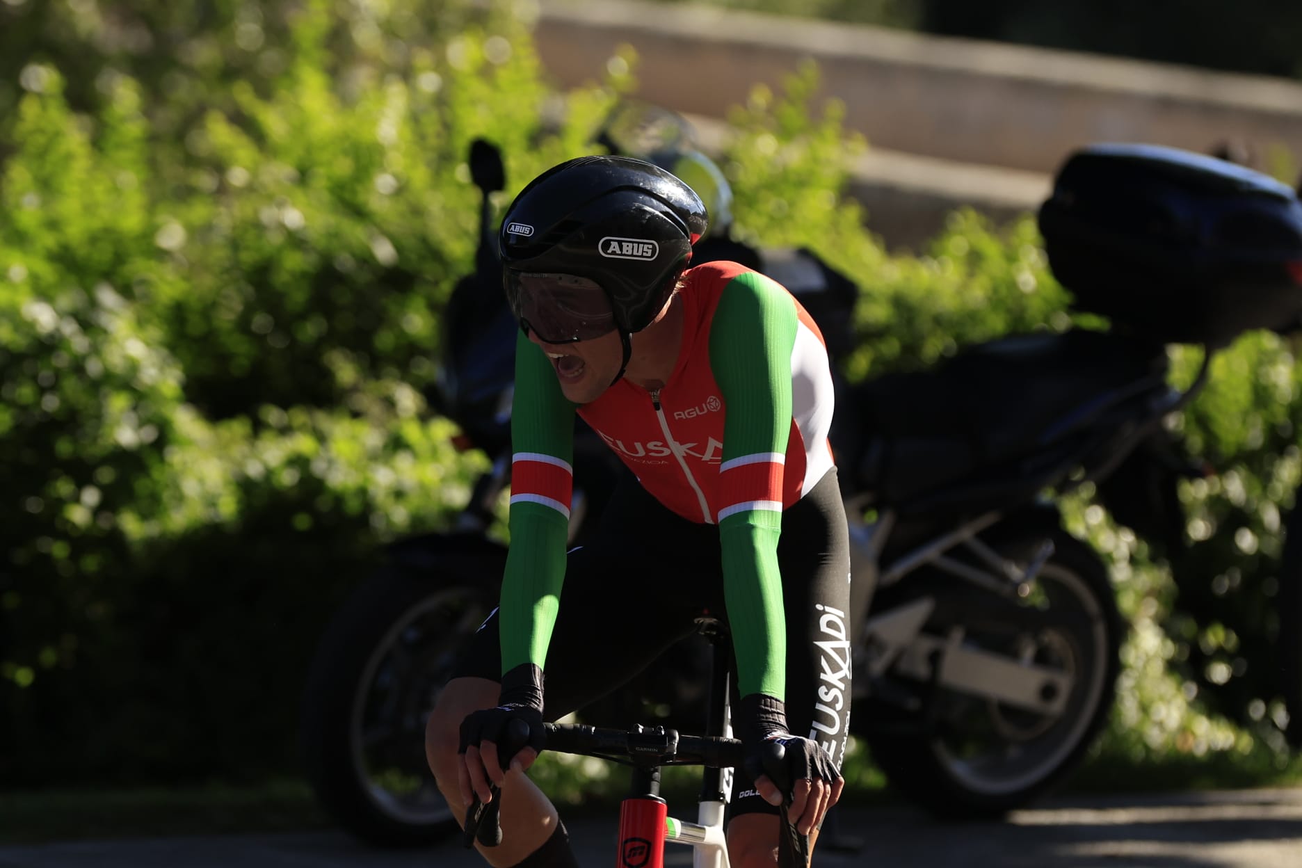 Salamanca inaugura la Vuelta Ciclista a Castilla y León Sub-23 y Élite