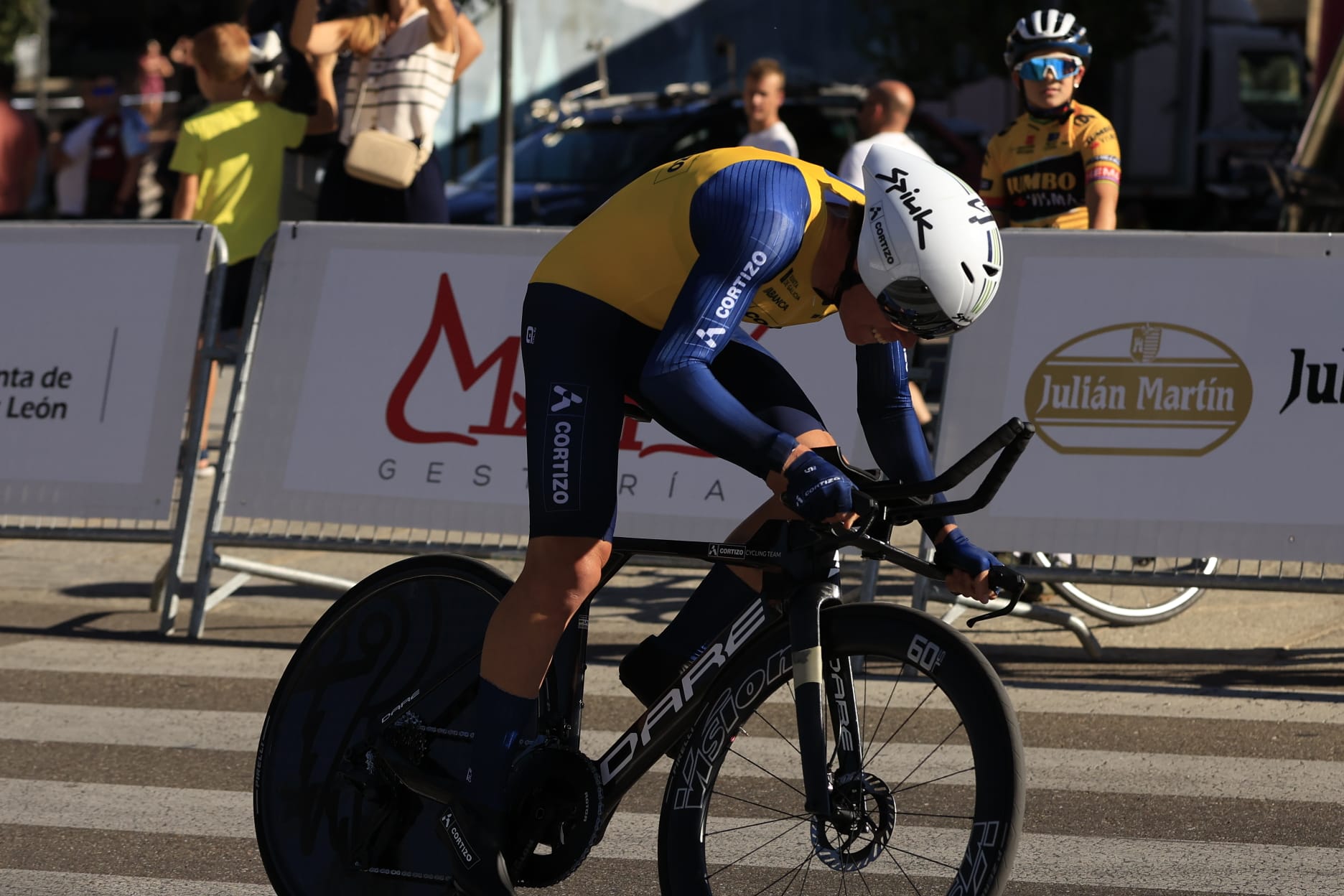 Salamanca inaugura la Vuelta Ciclista a Castilla y León Sub-23 y Élite