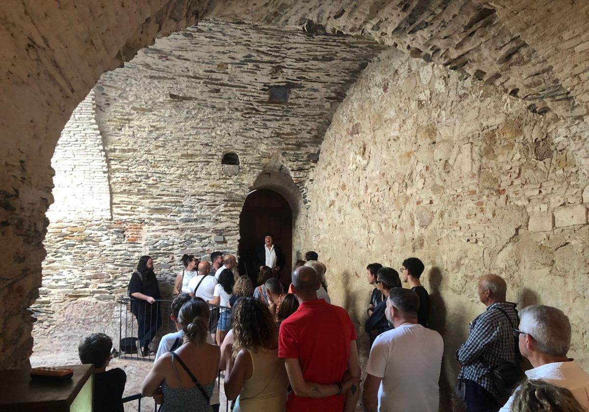 Visita teatralizada al Pozo de Nieve.