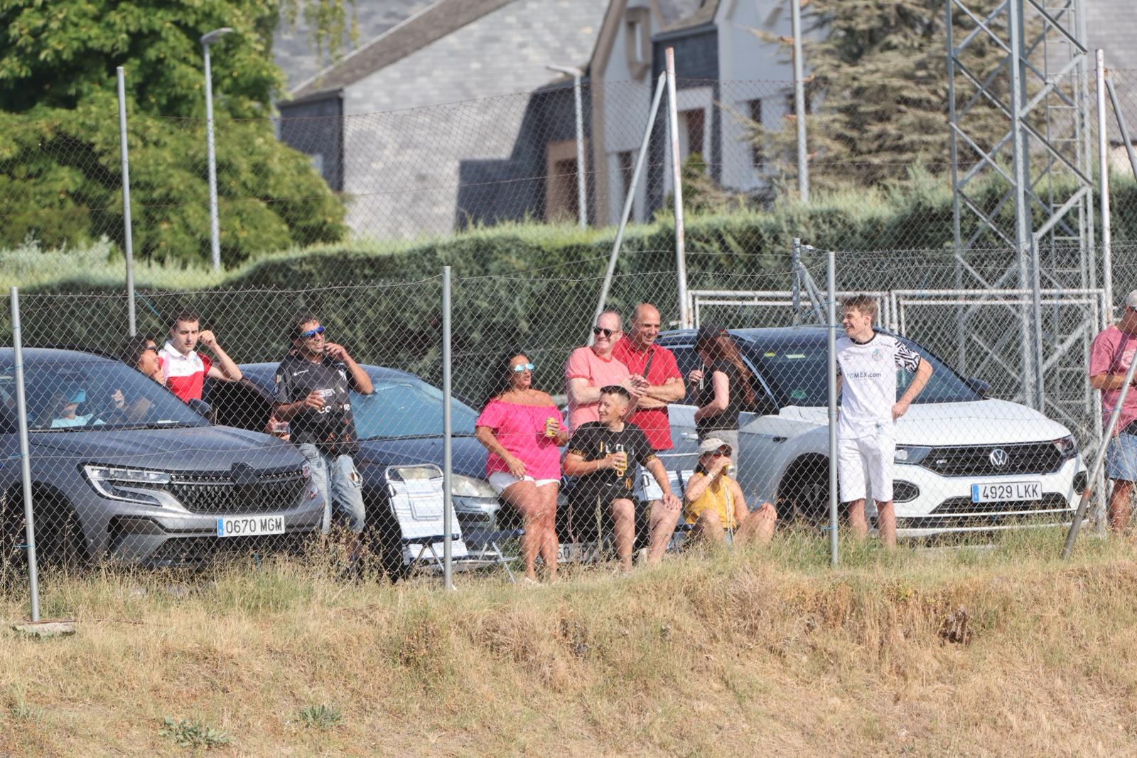 El Salamanca UDS deja escapar la victoria en el último suspiro ante el Guijuelo