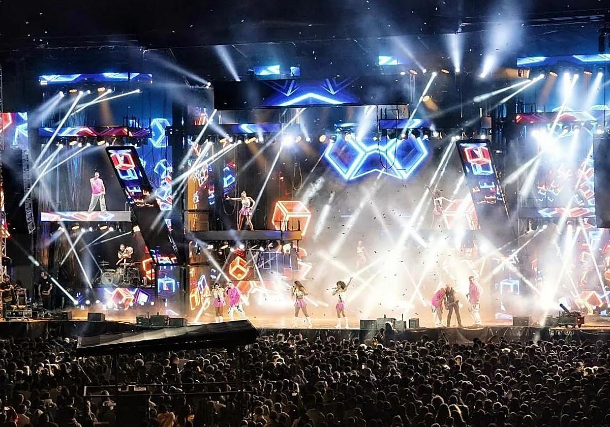 Actuación de Panorama este verano.