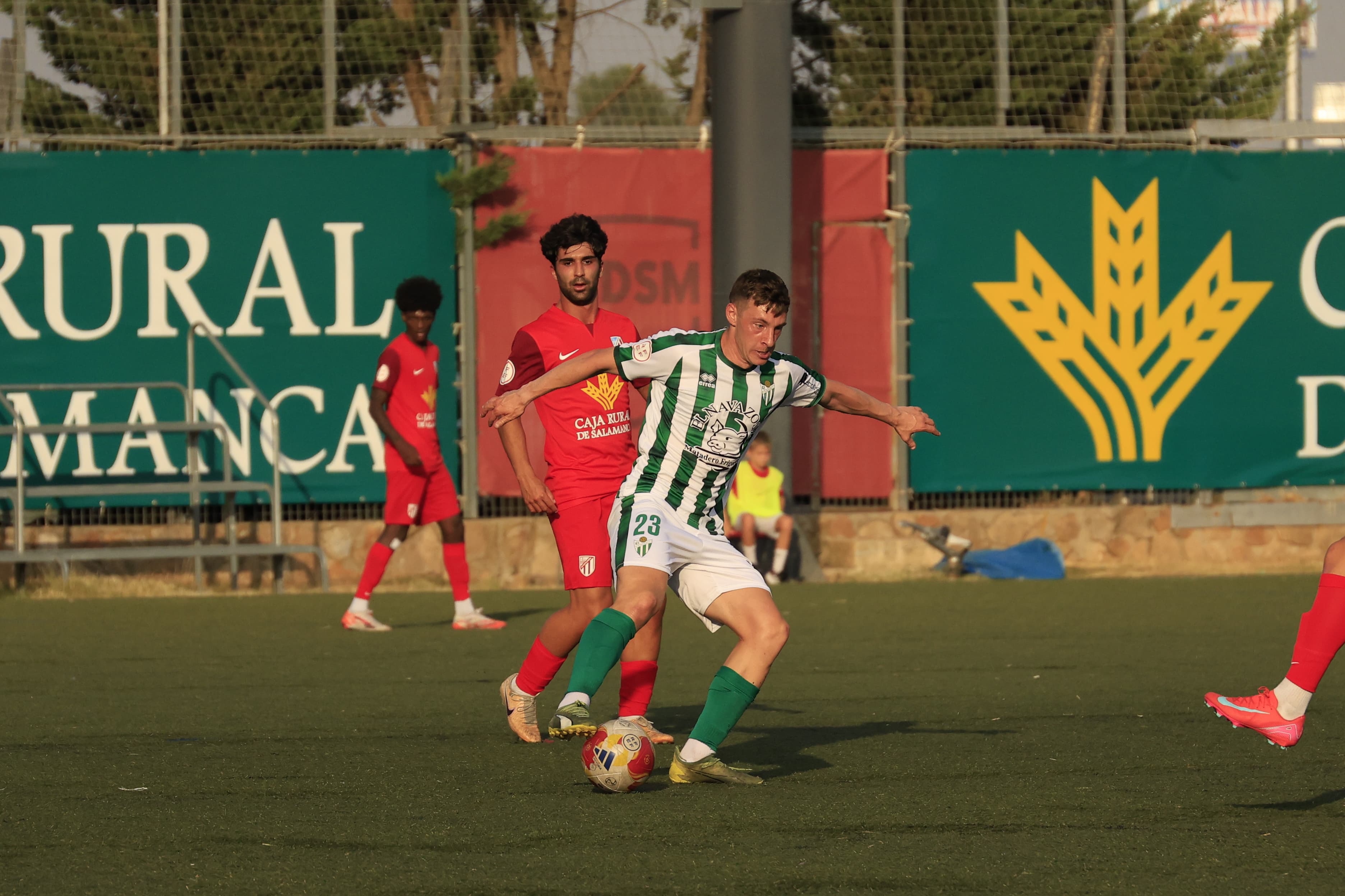Un gol final en Santa Marta mantiene con vida al Guijuelo en la Copa RFEF