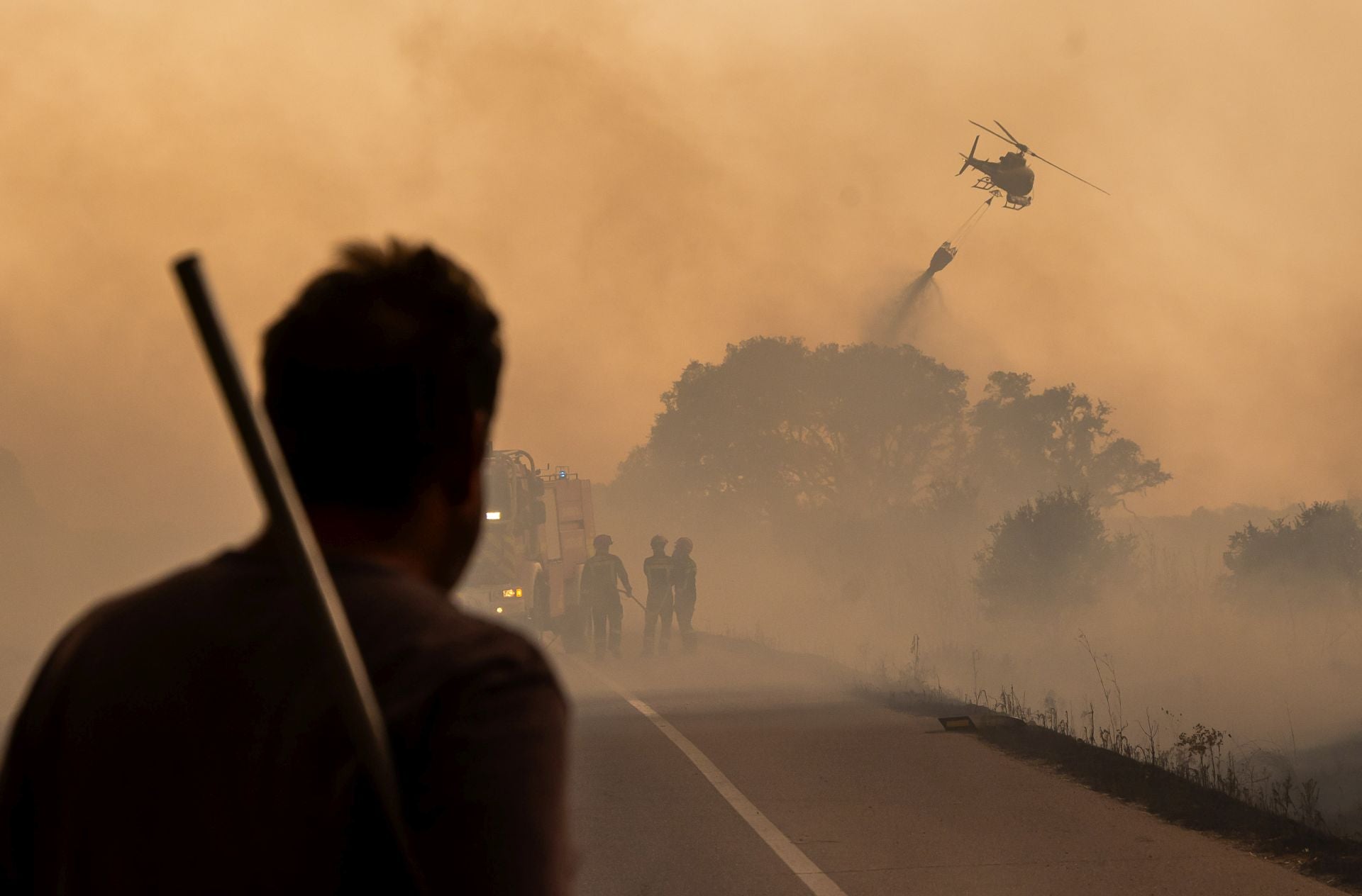 Las dramáticas imágenes del incendio de Martín de Yeltes
