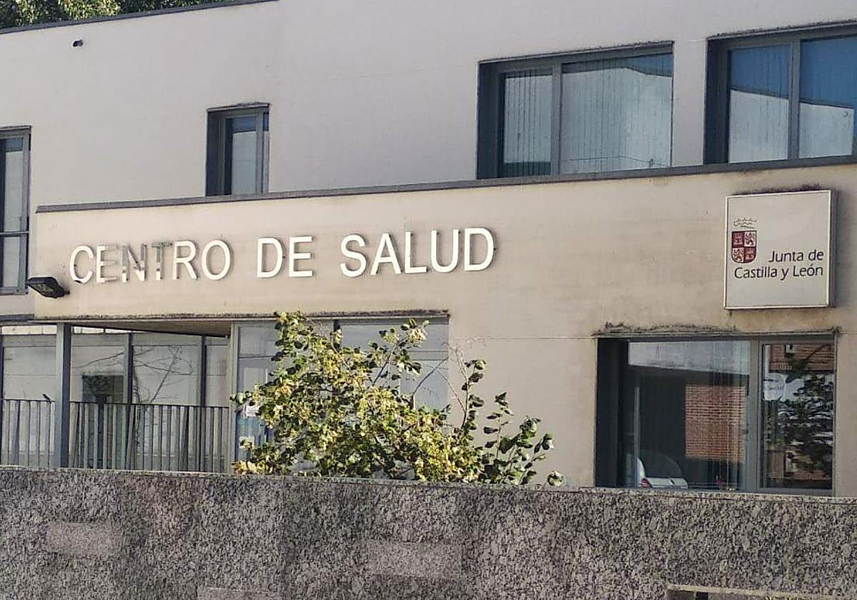 Centro de salud de vitigudino en una imaen de archivo