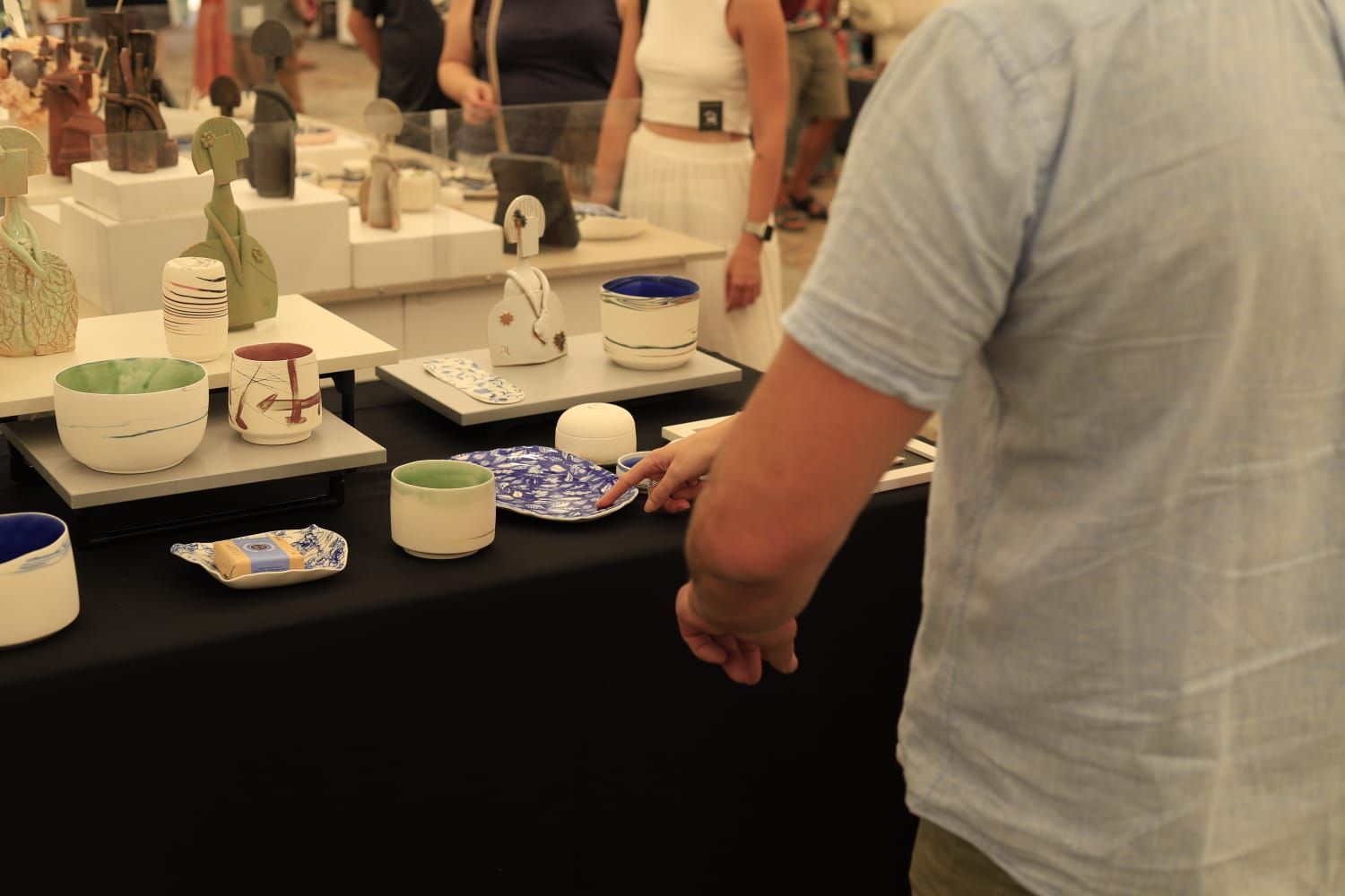 En imagenes, la Feria del Barro de Salamanca