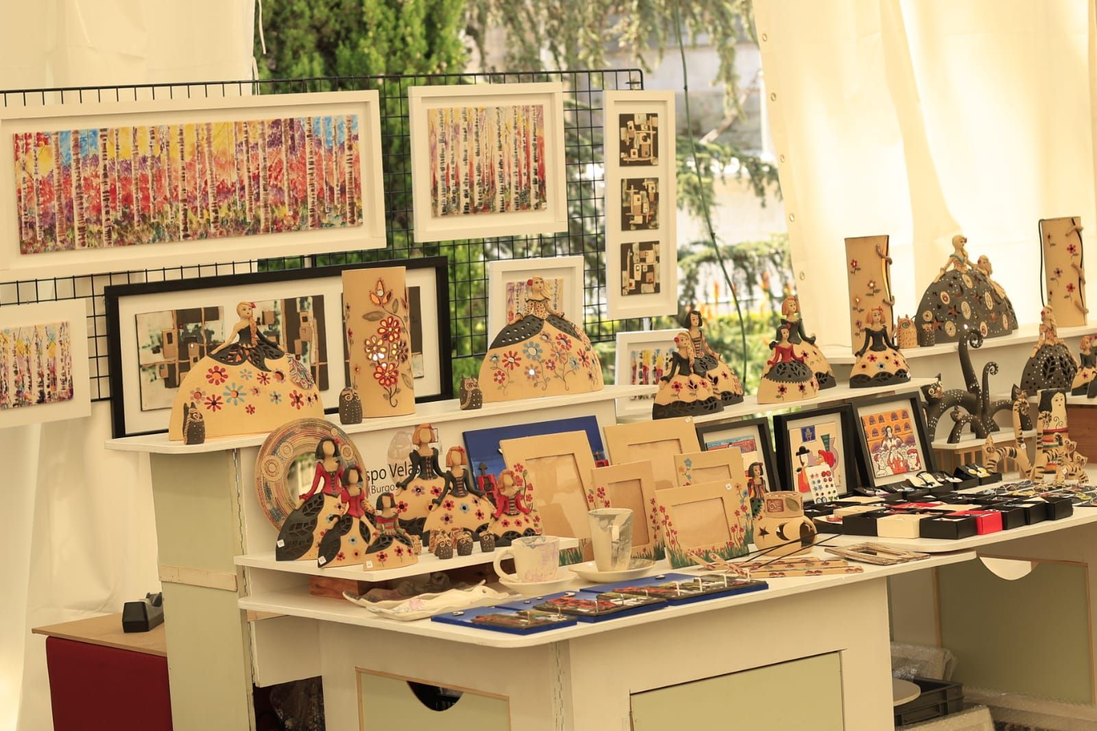 En imagenes, la Feria del Barro de Salamanca