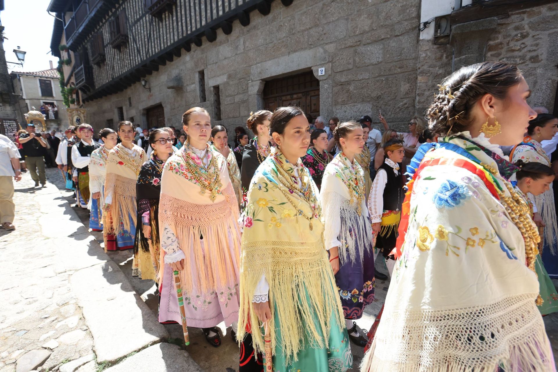 La Alberca &#039;con el corazón dividido entre el fuego y el inicio de las fiestas&#039;