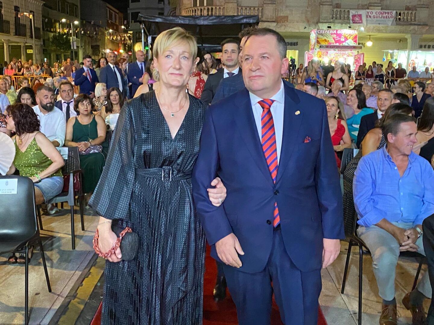 El chupinazo y el pregón inauguran las fiestas de Guijuelo