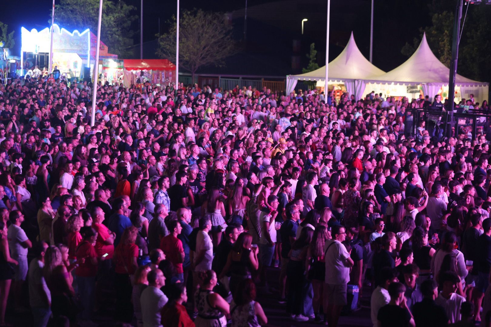 Las vaquillas nocturnas y la orquesta La Misión, protagonistas en las fiestas de Carbajosa de la Sagrada