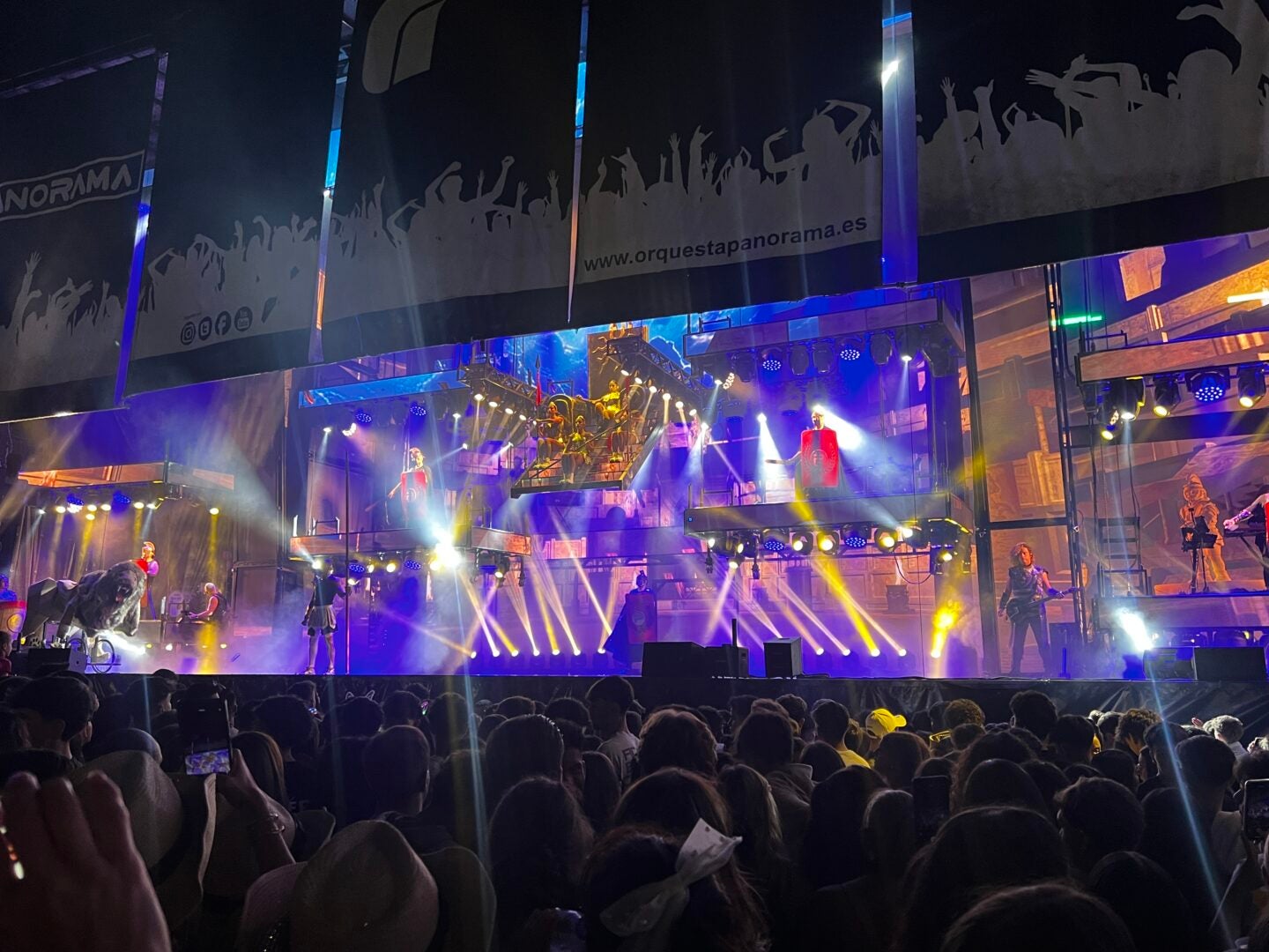 Así fue la actuación de la orquesta Panorama en el pueblo de Salamanca donde nunca falla
