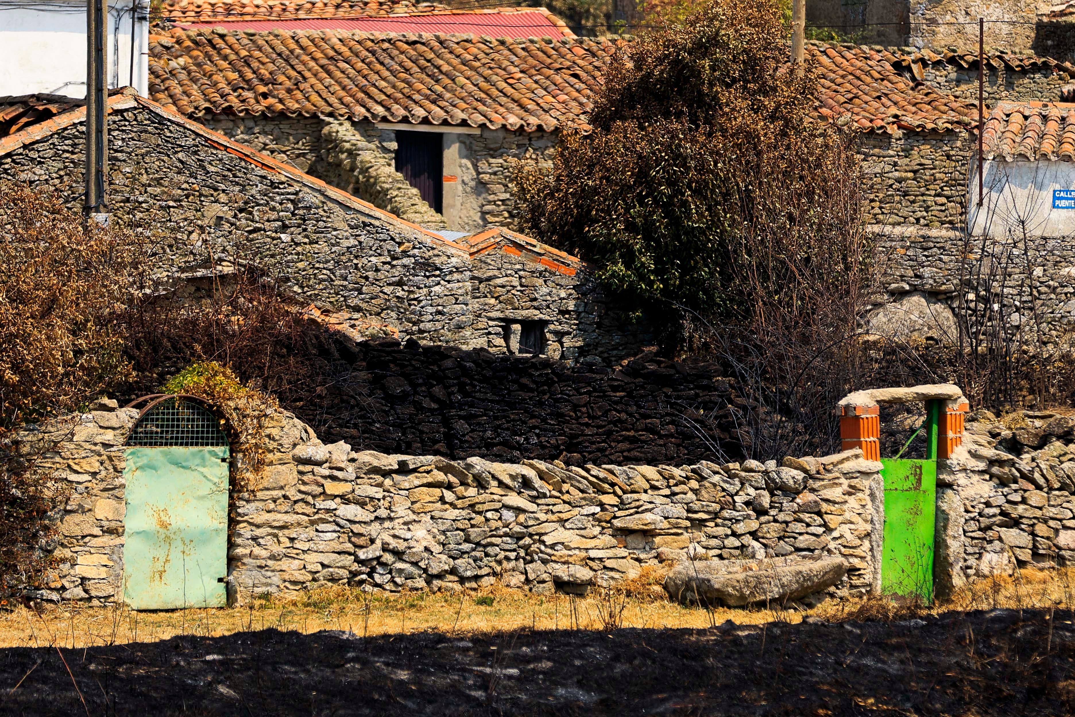 En imágenes, el rastro negro del mayor incendio de la provincia de Salamanca