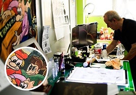 Miguel Gosálvez en su estudio en Salamanca.