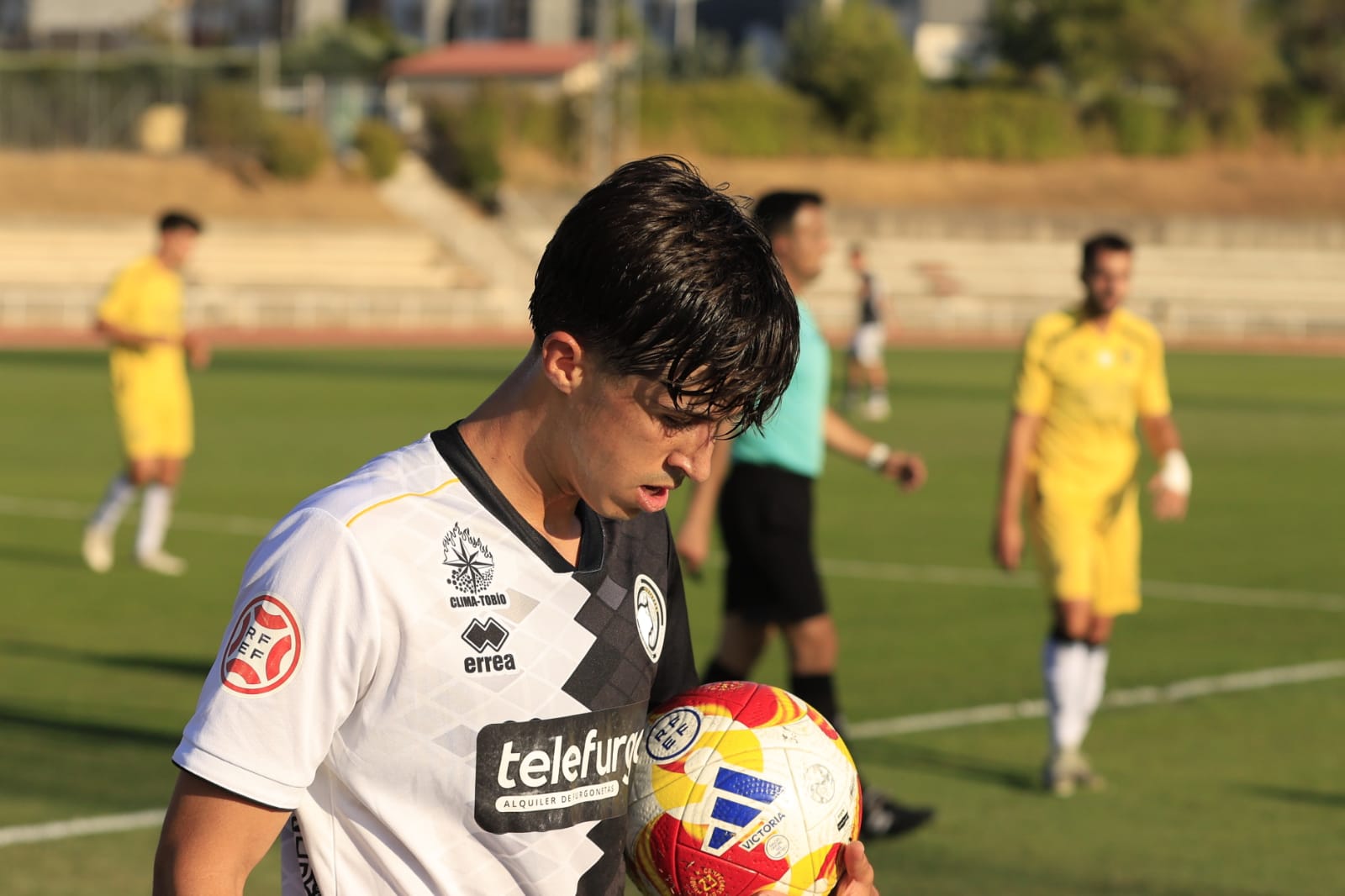 En imágenes, el partido entre Unionistas y el Mérida que honra a la extinta UDS