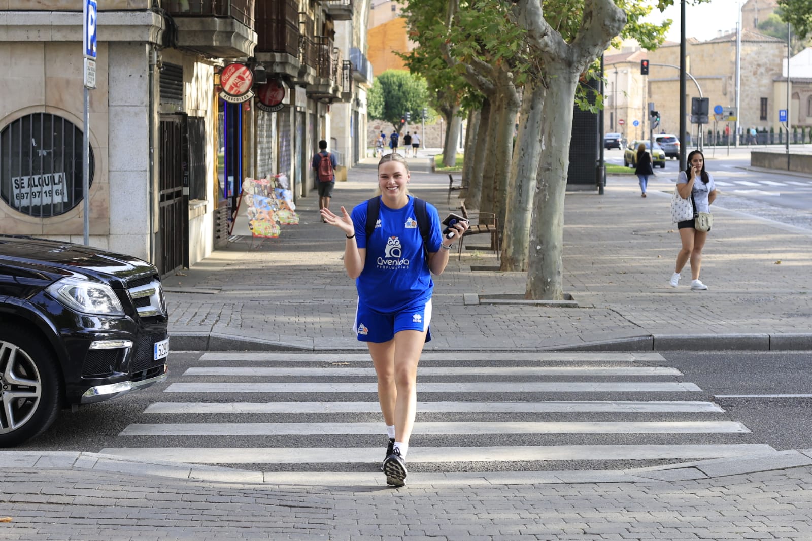Perfumerías Avenida pasa su primer compromiso: el reconocimiento médico