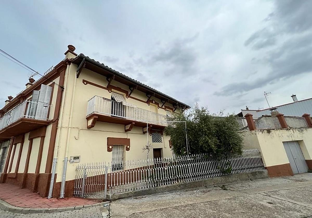 Exterior de la vivienda en venta.