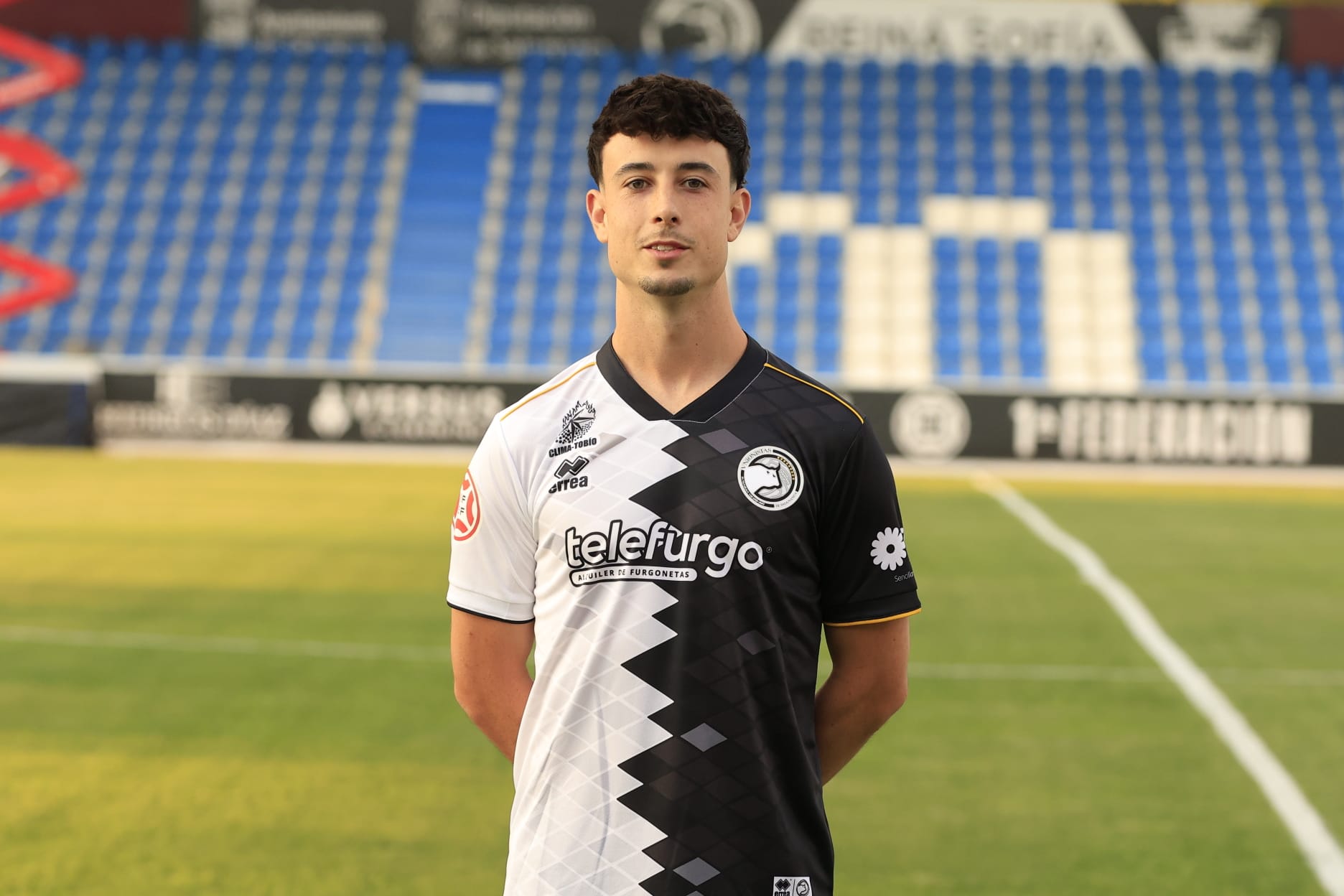 Unionistas se presenta al ocaso y en familia en el Reina Sofía