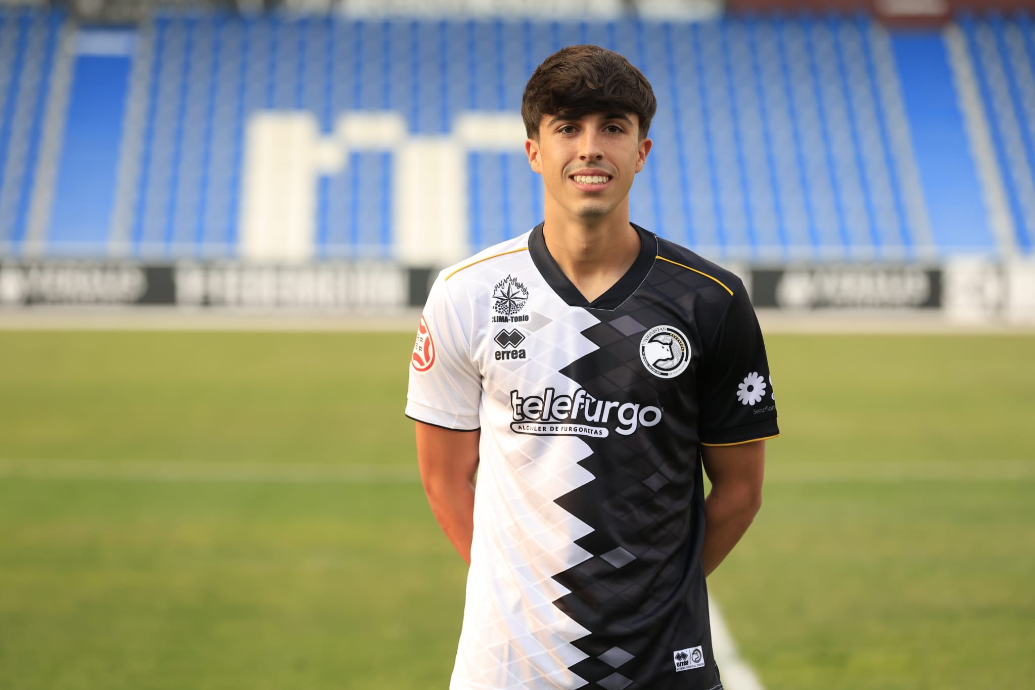 Unionistas se presenta al ocaso y en familia en el Reina Sofía