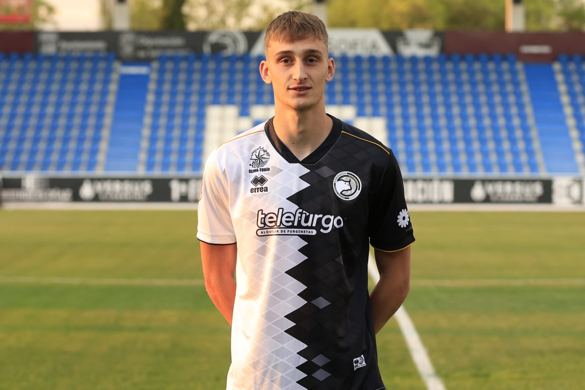 Unionistas se presenta al ocaso y en familia en el Reina Sofía