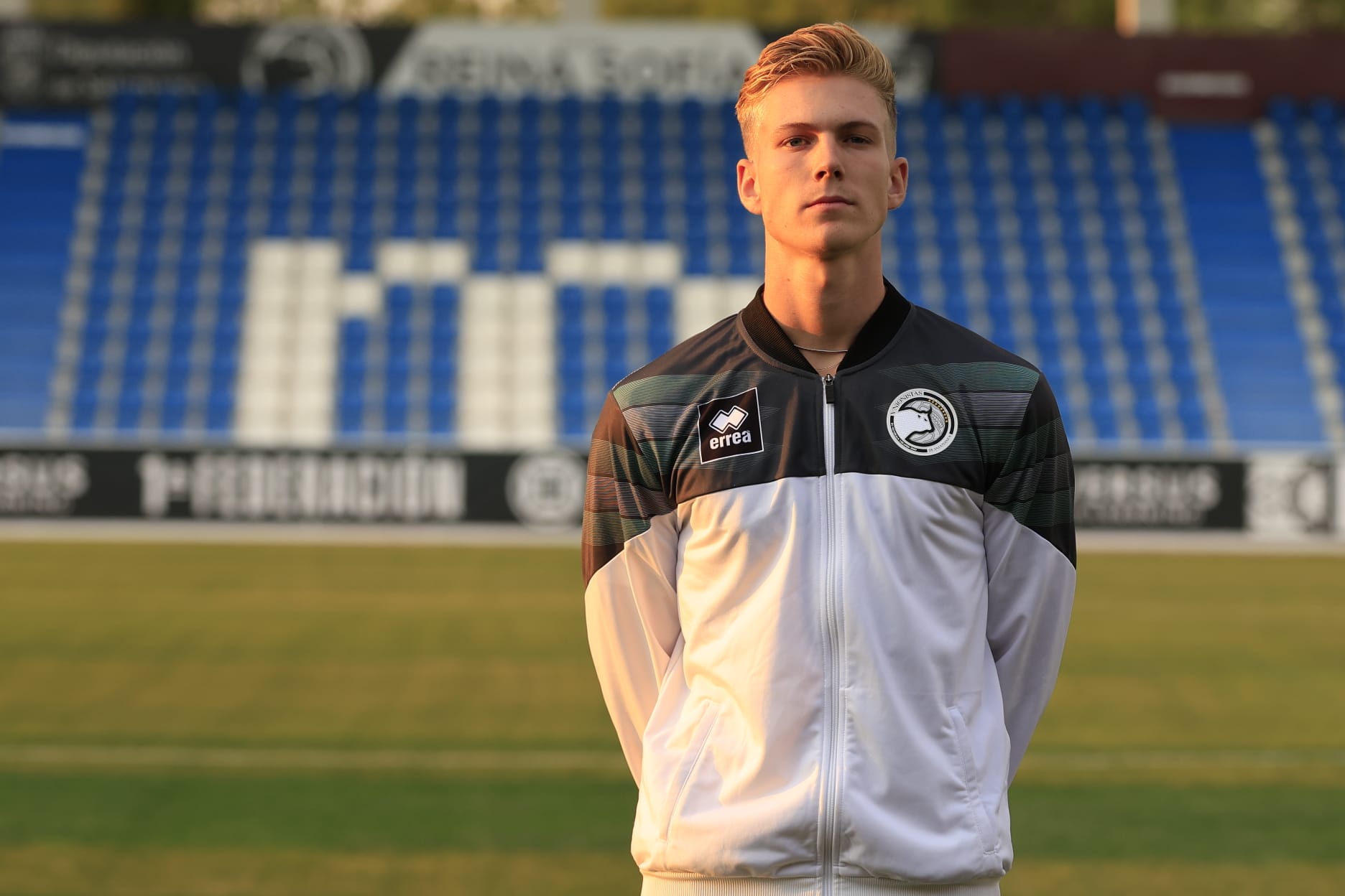 Unionistas se presenta al ocaso y en familia en el Reina Sofía