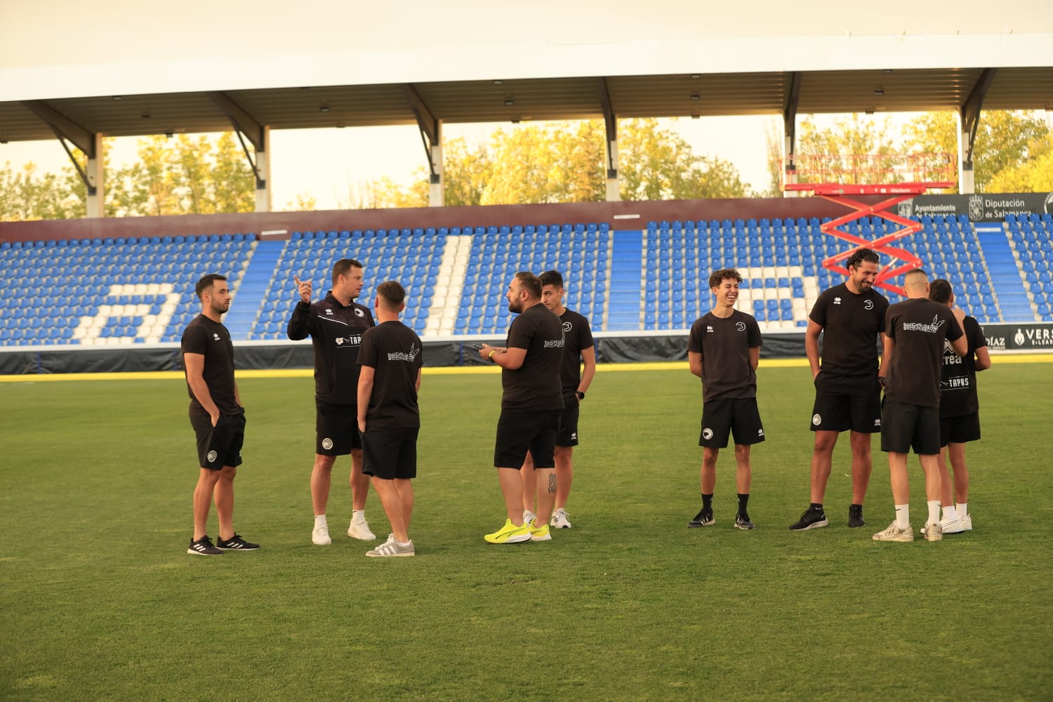 Unionistas se presenta al ocaso y en familia en el Reina Sofía