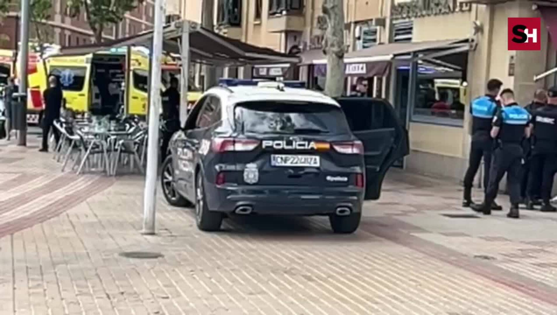 Un navajazo a plena luz del día en Salamanca deja un herido grave y un detenido