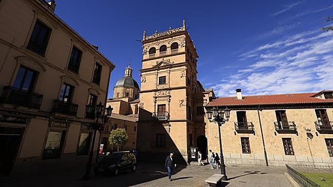 Imagen después - El palacio renacentista de Salamanca, hogar de una familia ducal que mantiene vivo el linaje