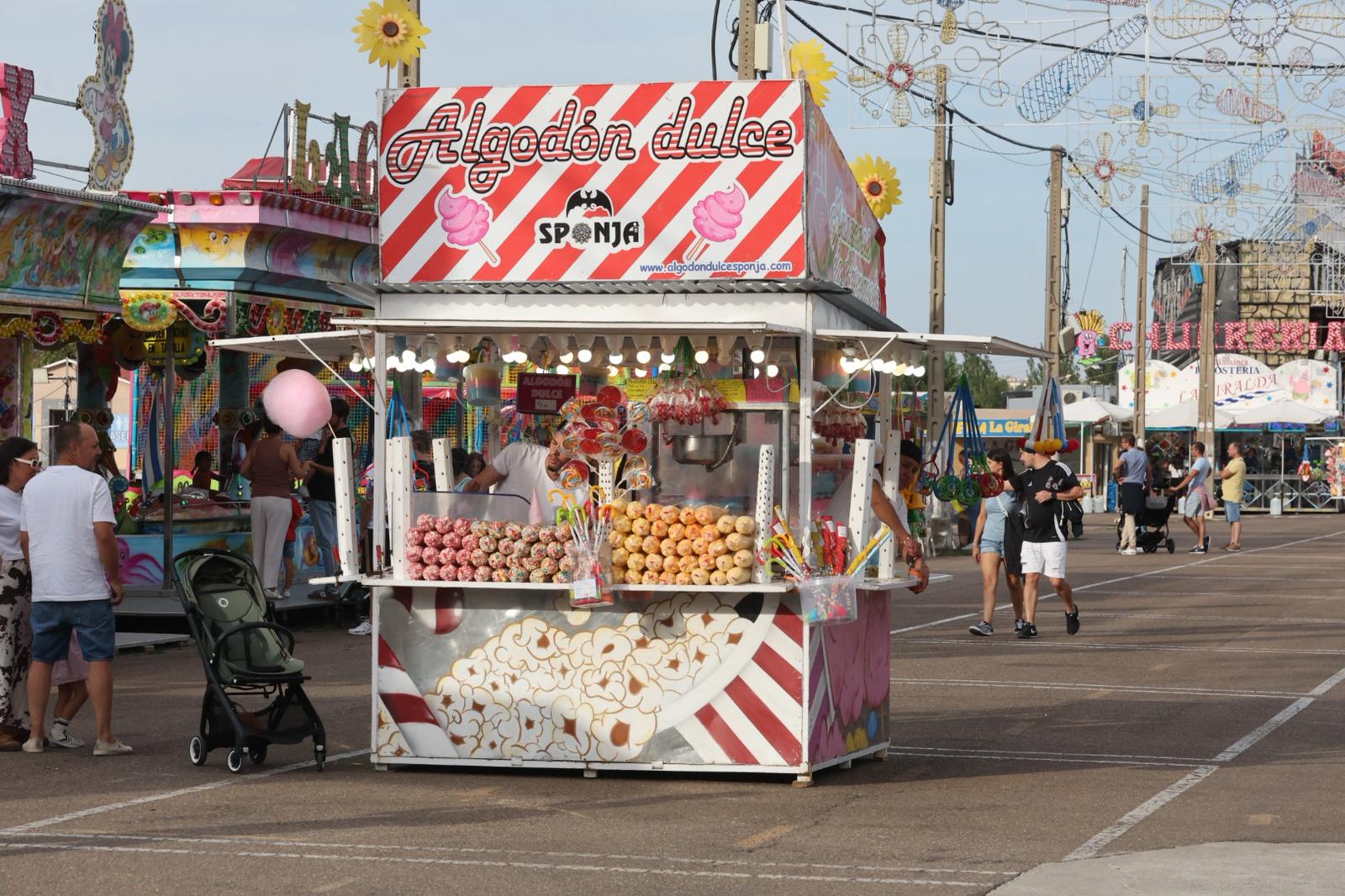 Los &#039;cacharritos&#039; de las ferias vuelven a rodar en Salamanca