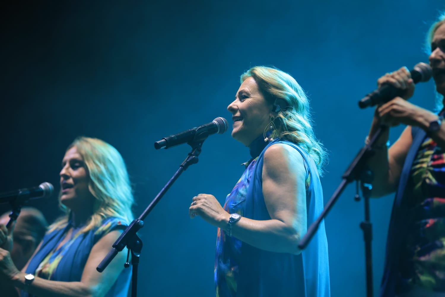 Fiesta flamenca en una Plaza Mayor a rebosar con Siempre Así
