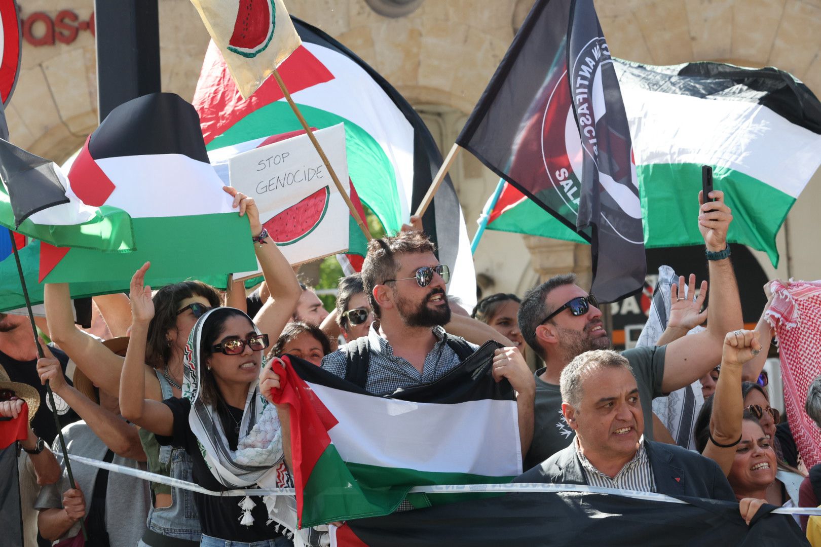 El paso de la Vuelta por Salamanca: más aplausos que banderas y un líder &#039;pillo&#039;