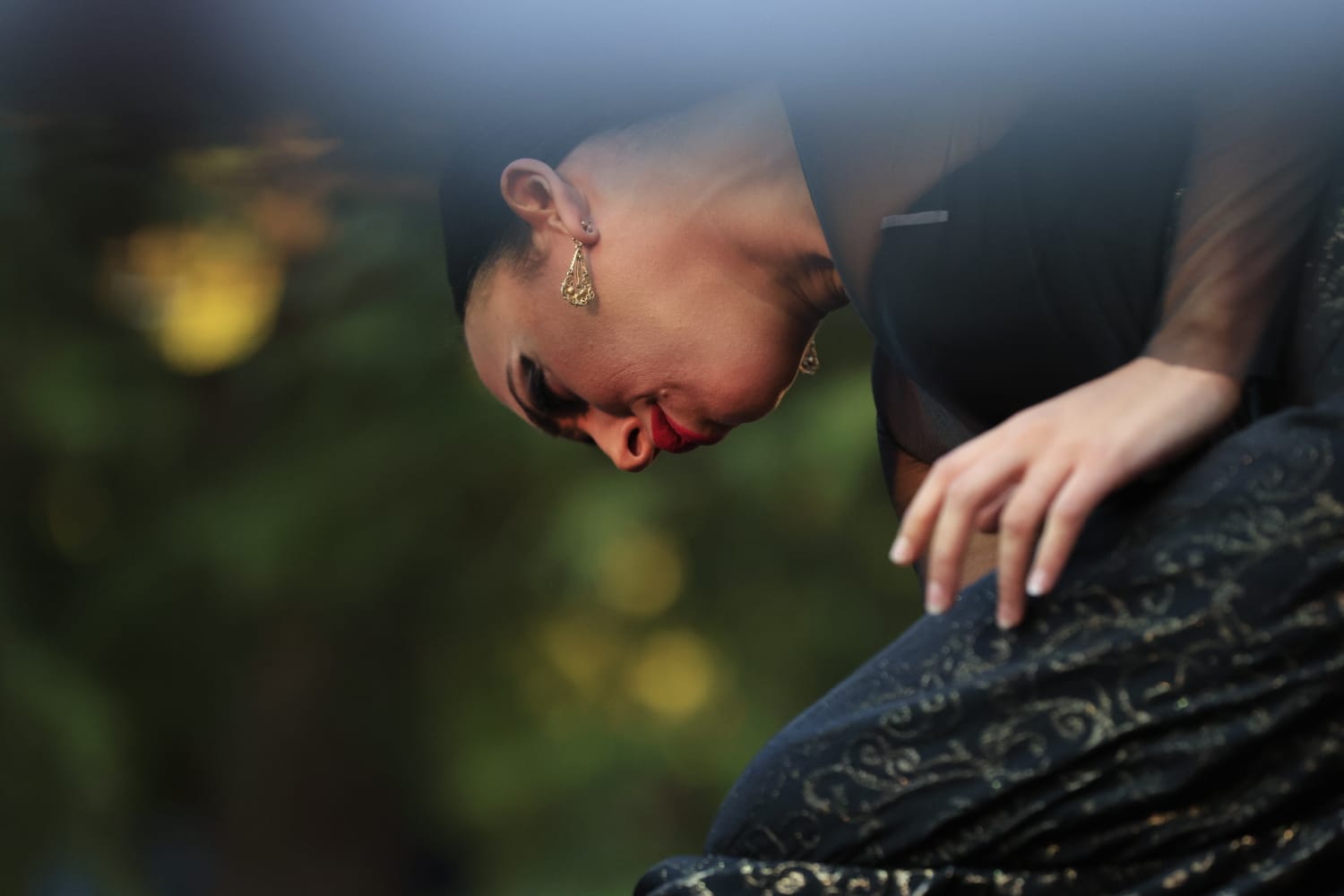 Los Jardines de Santo Domingo se llenan de arte con el espectáculo Extractos de Querencia