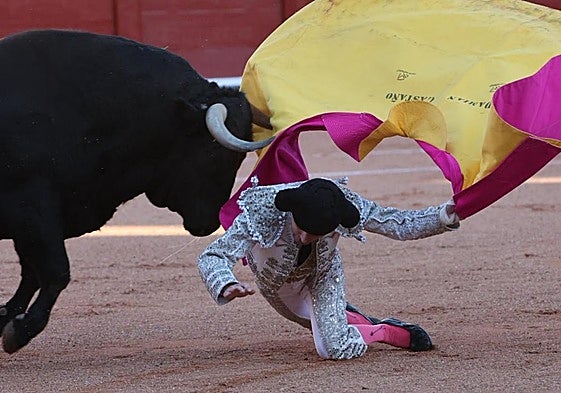 Ismael Martín en una tarde de toros en La Glorieta