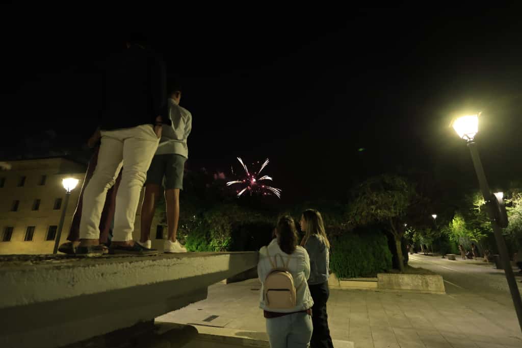&#039;Salamanca siente la pólvora&#039; ilumina el cielo con sus fuegos artificiales