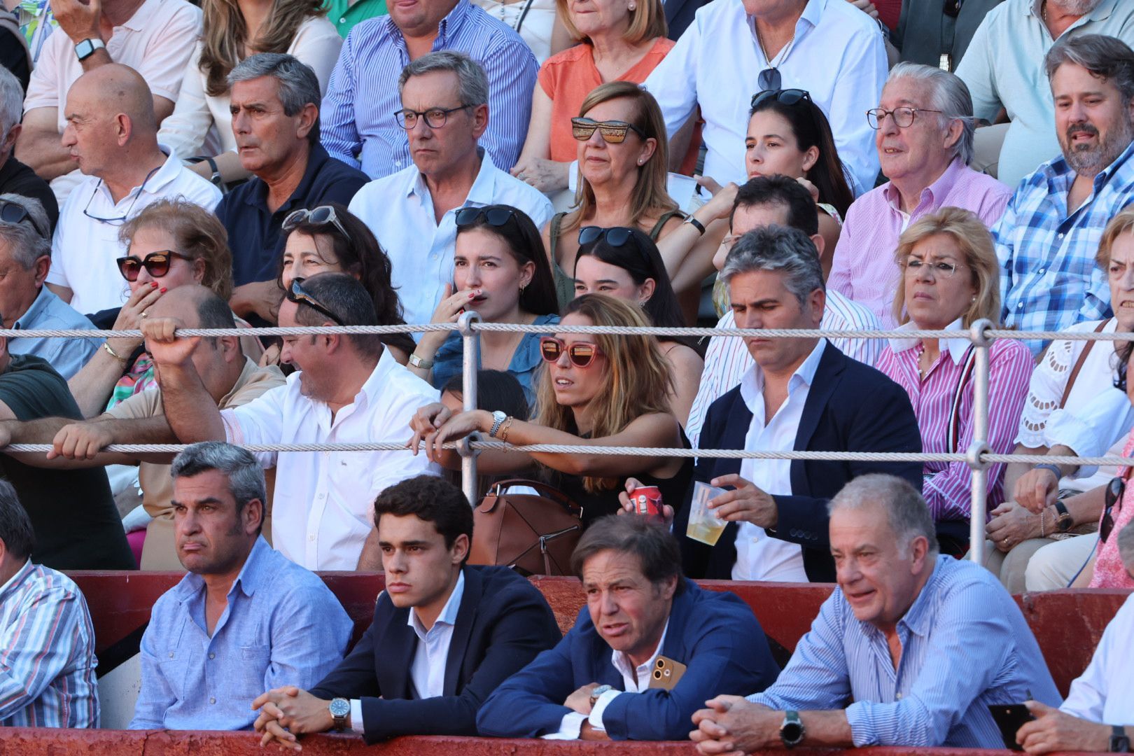 Puerta grande para Emilio de Justo con toro indultado en el cuarto de la tarde