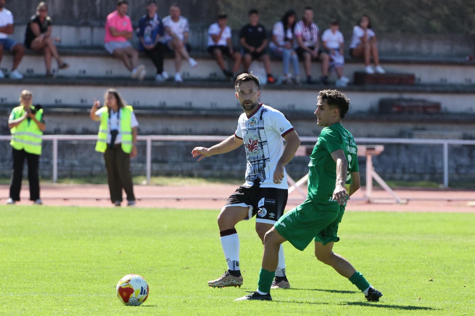 El partido entre el Salamanca UDS y el Atlético Astorga, en imágenes
