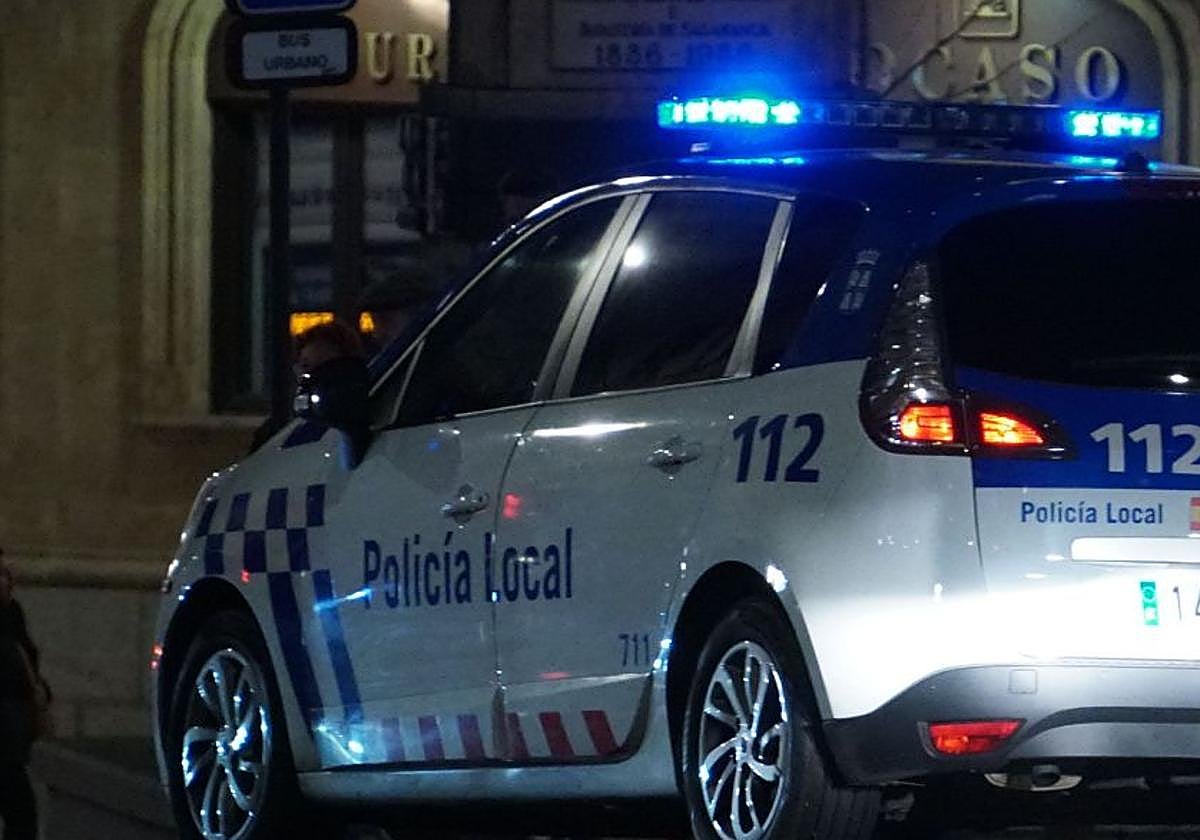 Coche de la Policía Local de Salamanca en una imagen de archivo