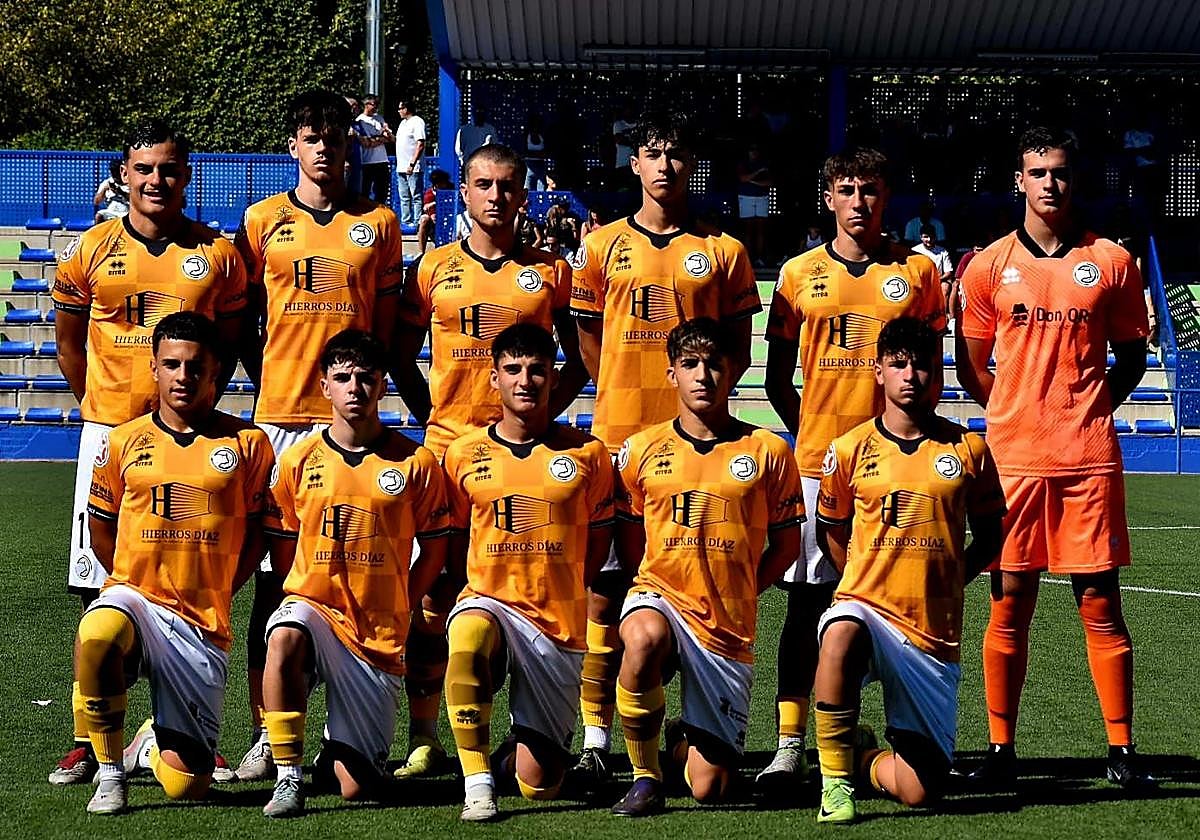 Once inicial de Unionistas en su debut en División de Honor Juvenil.