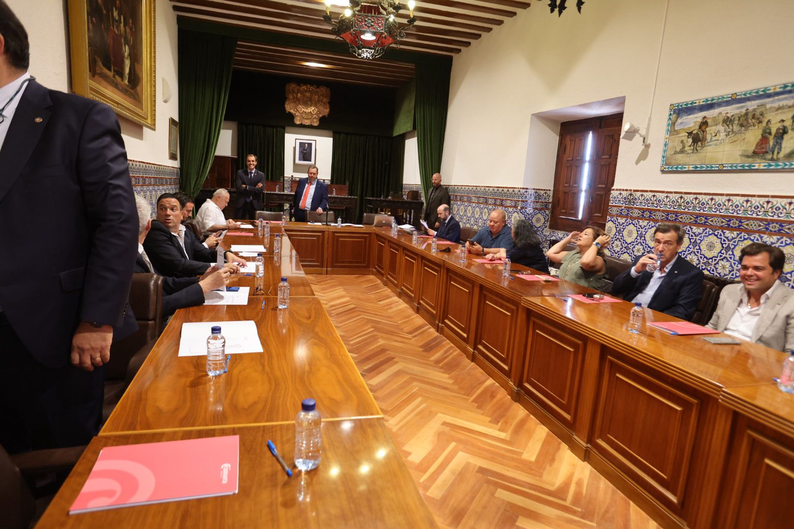 La Cámara designa al presidente que deberá convocar elecciones