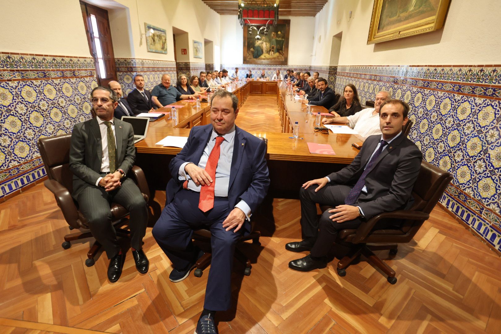 La Cámara designa al presidente que deberá convocar elecciones