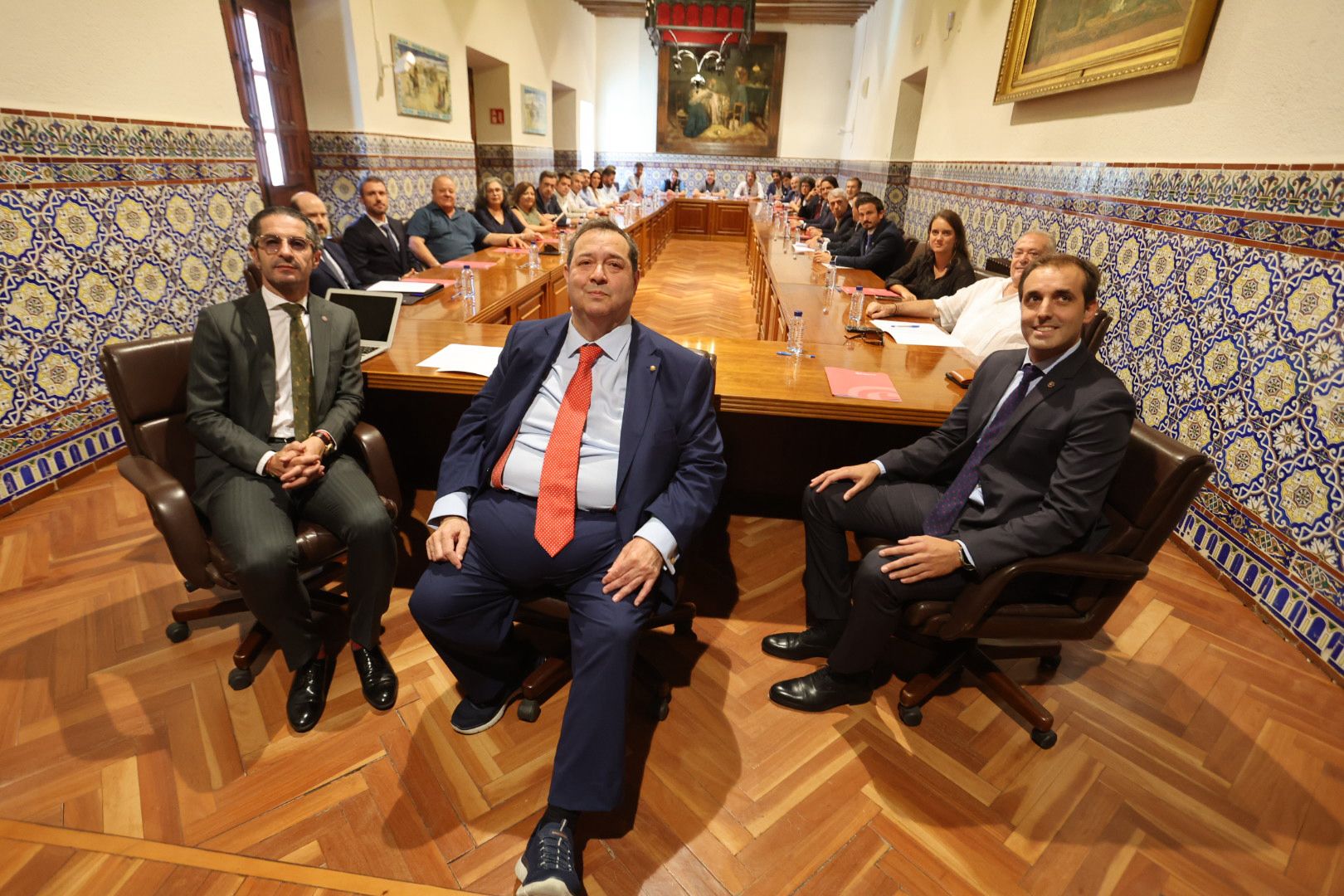 La Cámara designa al presidente que deberá convocar elecciones