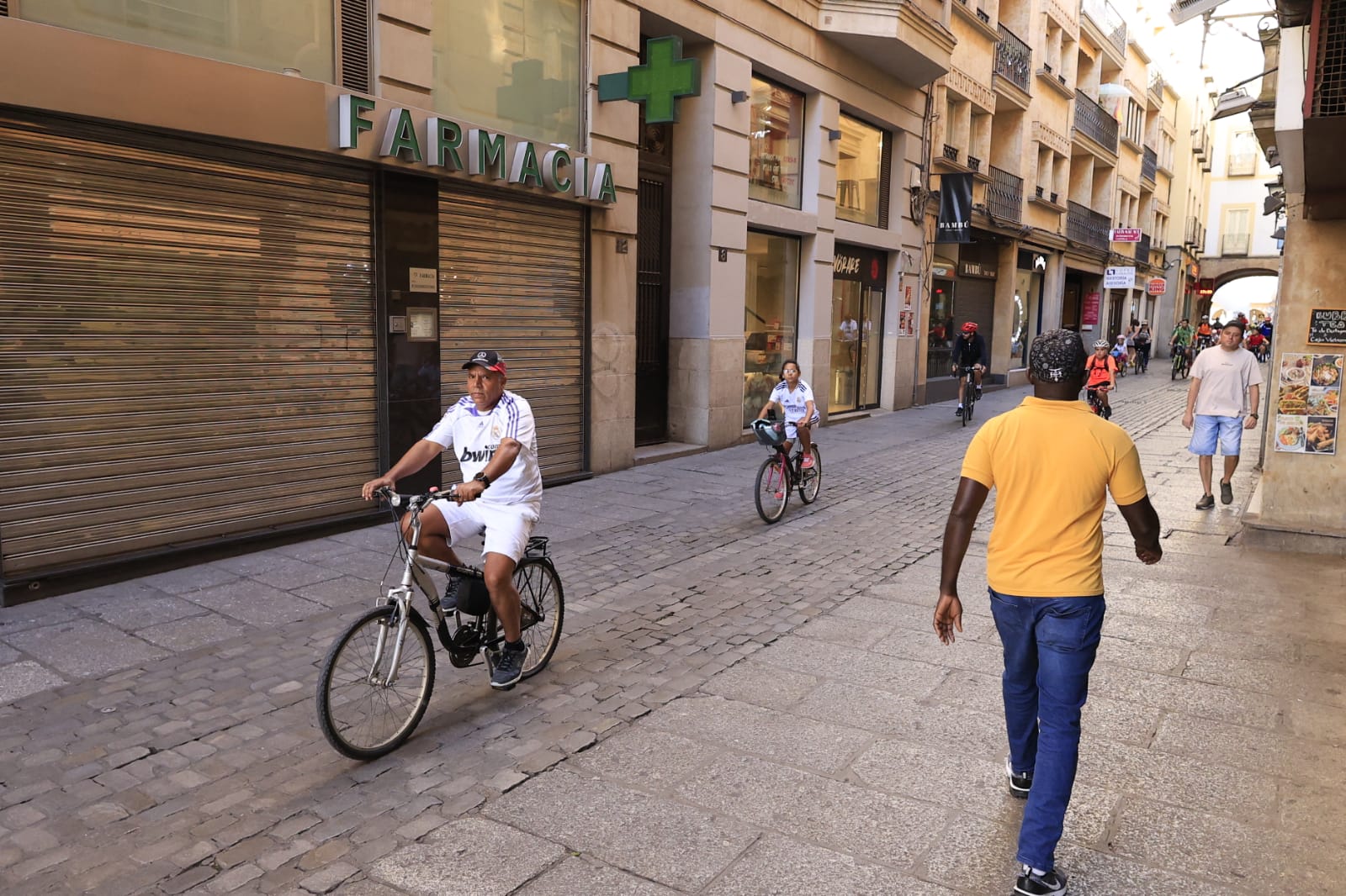 Una marea de bicicletas celebra en Salamanca la Semana de la Movilidad