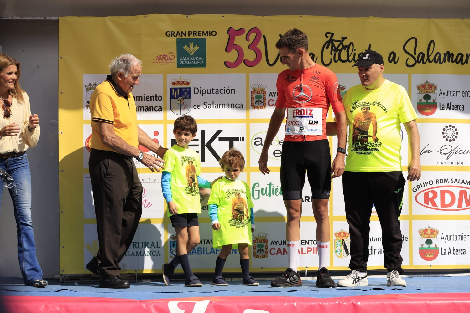 Gari Ugarte se lleva la crono en la capital y es el nuevo campeón de la Vuelta a Salamanca