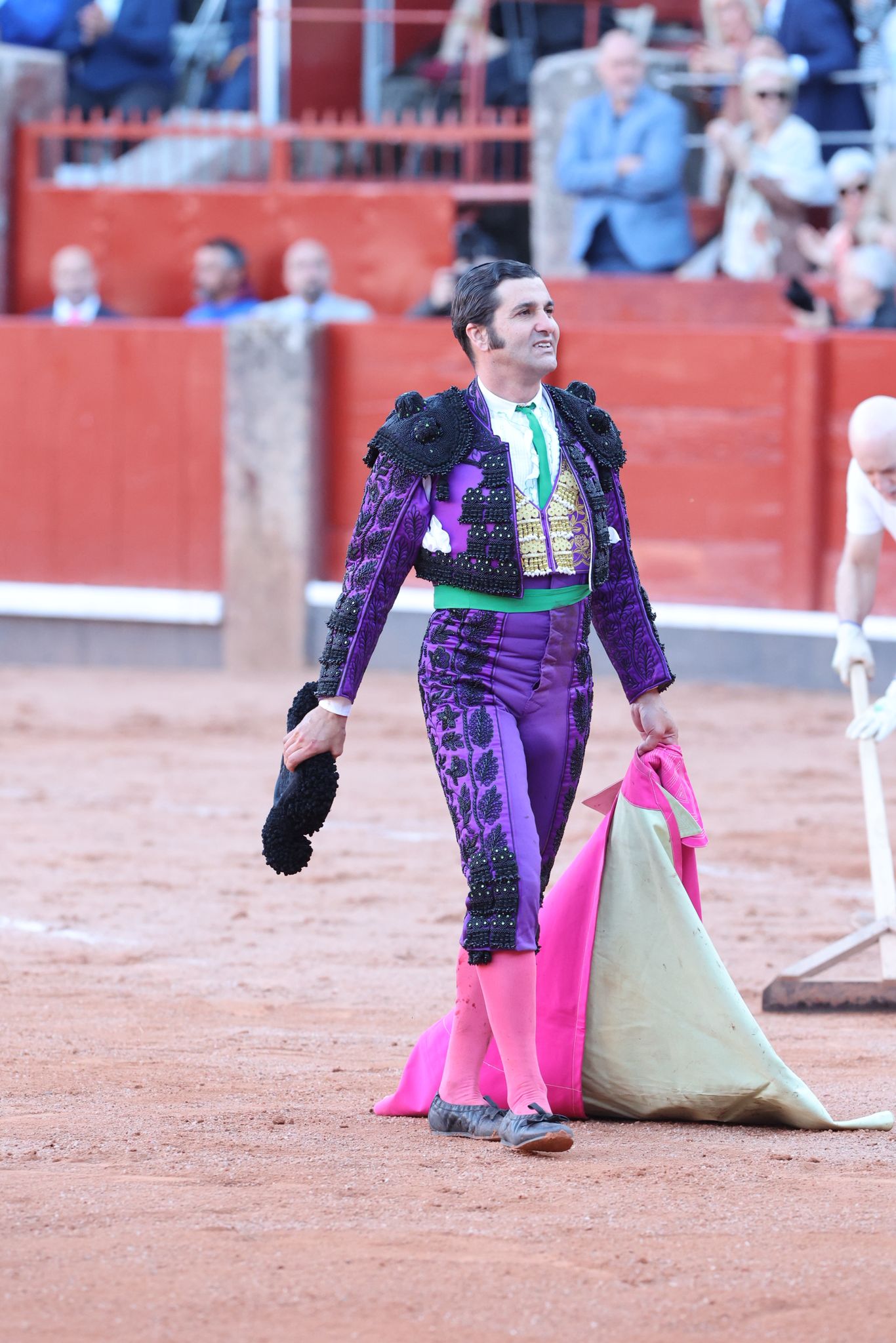 La Glorieta se queda sin puerta grande y Morante se va de vacío