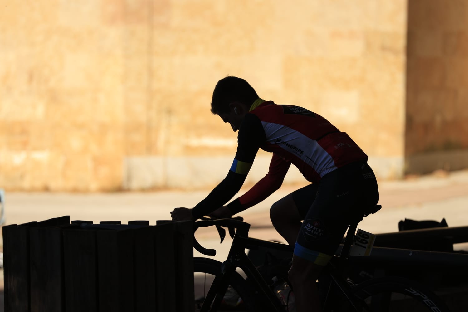 Gari Ugarte se lleva la crono en la capital y es el nuevo campeón de la Vuelta a Salamanca