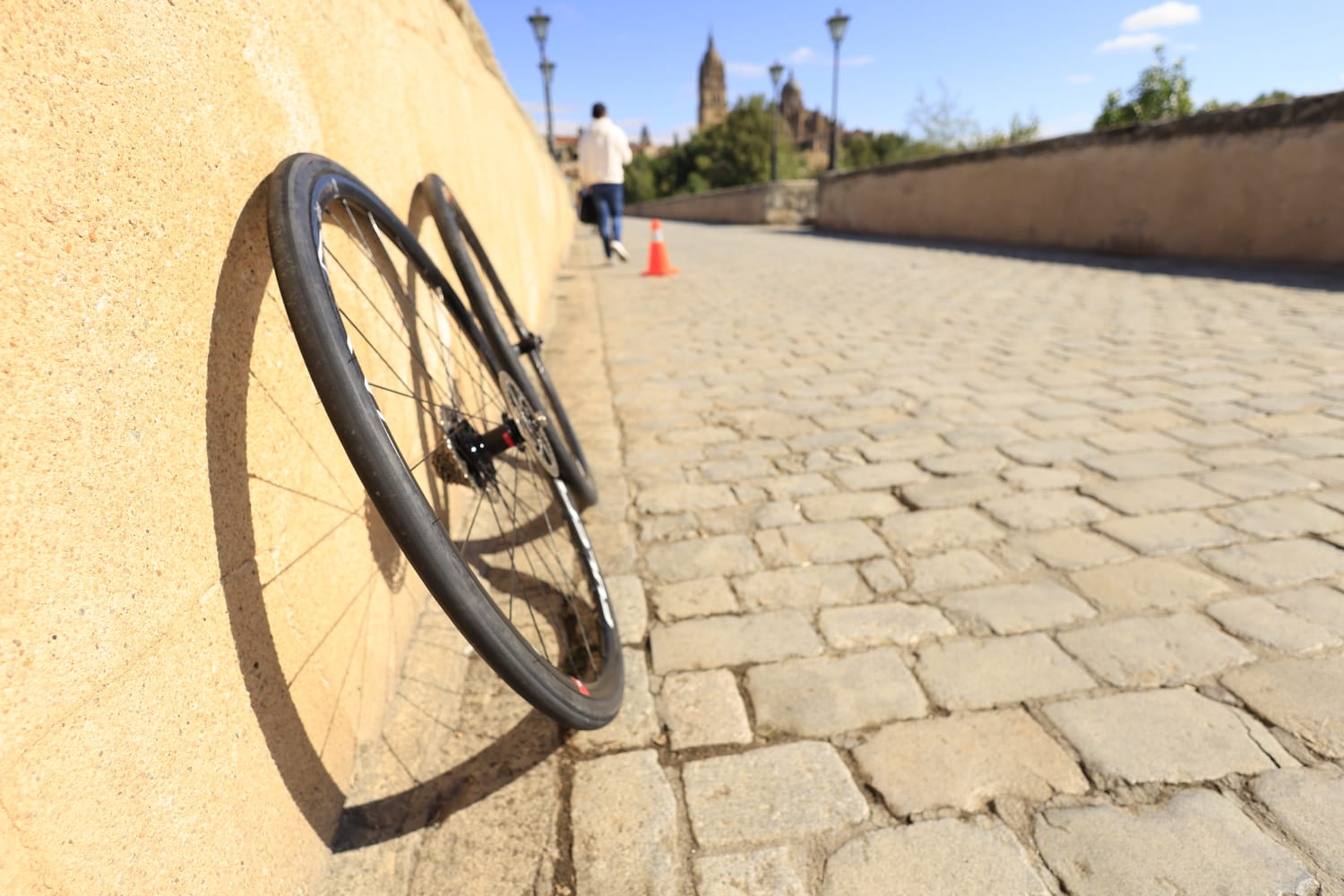 Gari Ugarte se lleva la crono en la capital y es el nuevo campeón de la Vuelta a Salamanca