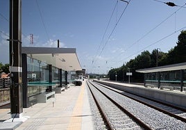 Nuevas vías, andenes y marquesinas de la línea de la Beira Alta.
