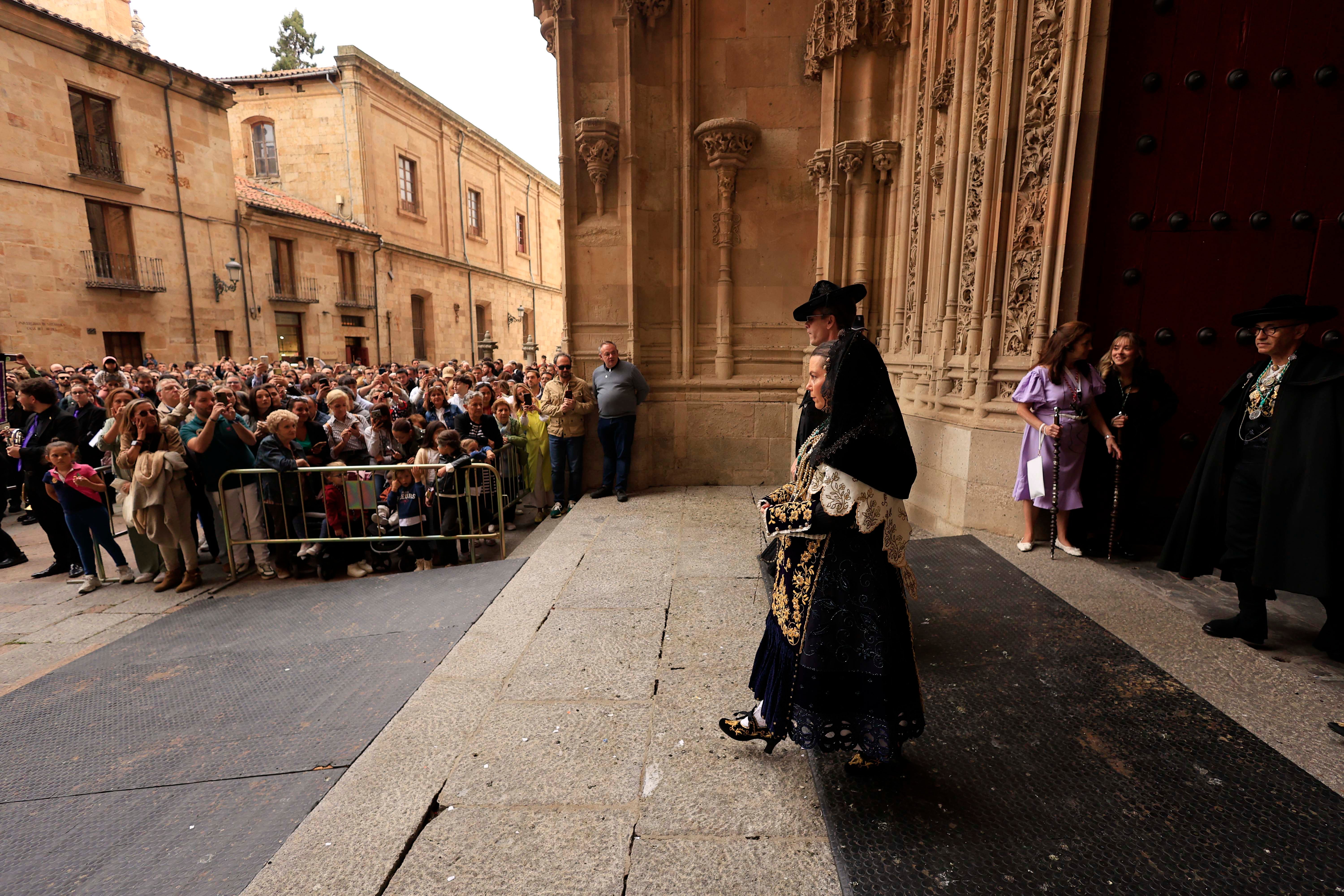 La procesión extraordinaria de la Esperanza, en imágenes