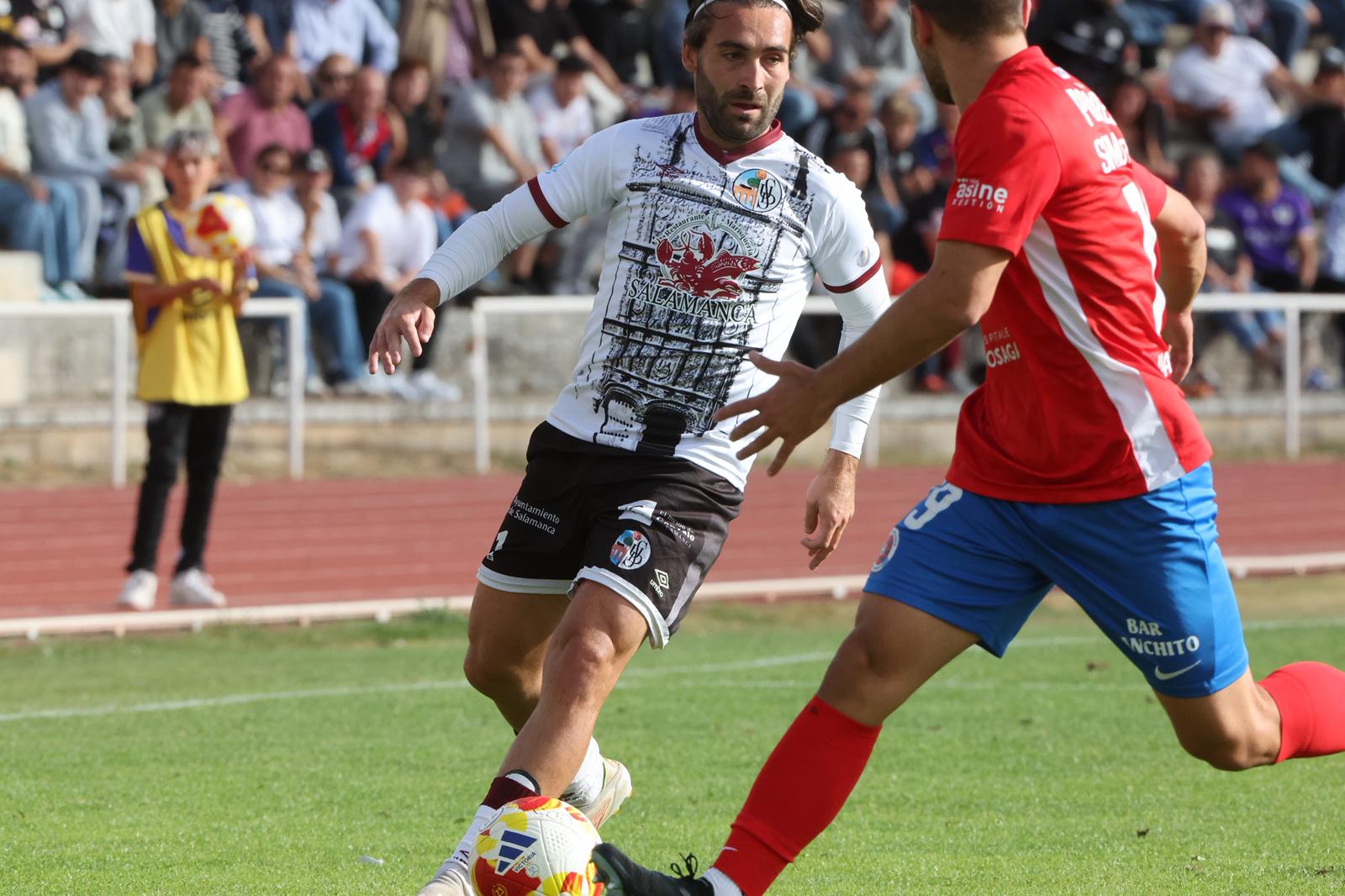 El Salamanca CF UDS vence al Ourense con un gol en el descuento