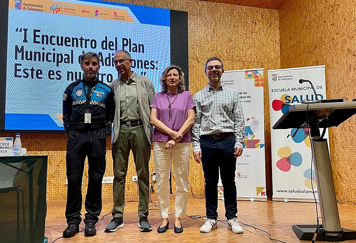 Participantes en el 'I Encuentro del Plan Municipal de Adicciones. Este es nuestro Plan'.