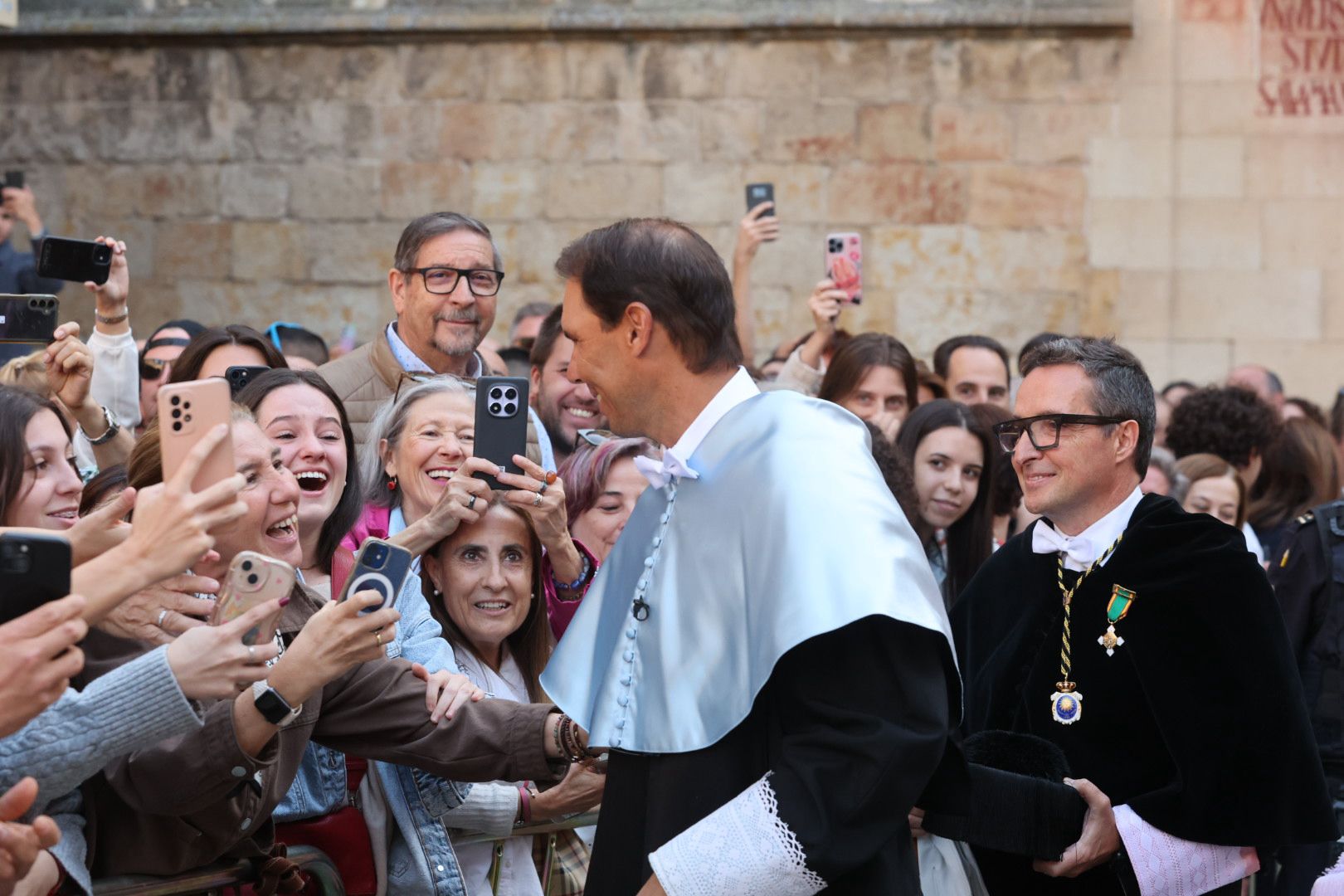 Baño de masas en Salamanca para recibir a Nadal antes de la ceremonia del &#039;Honoris Causa&#039;